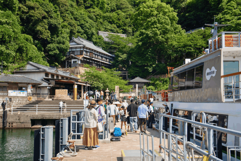 竹生島