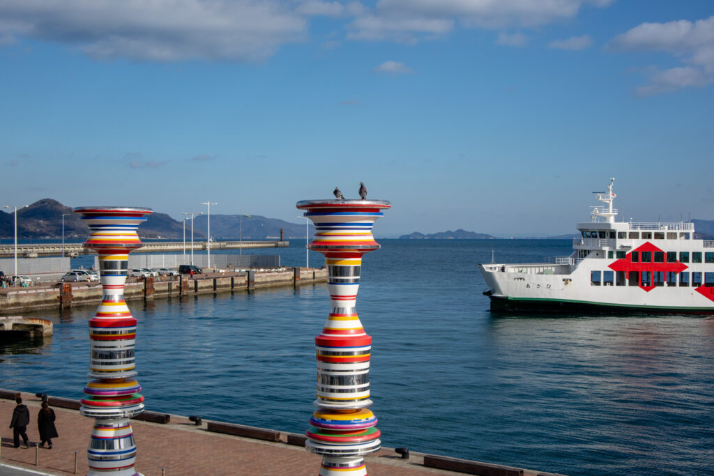 高松港